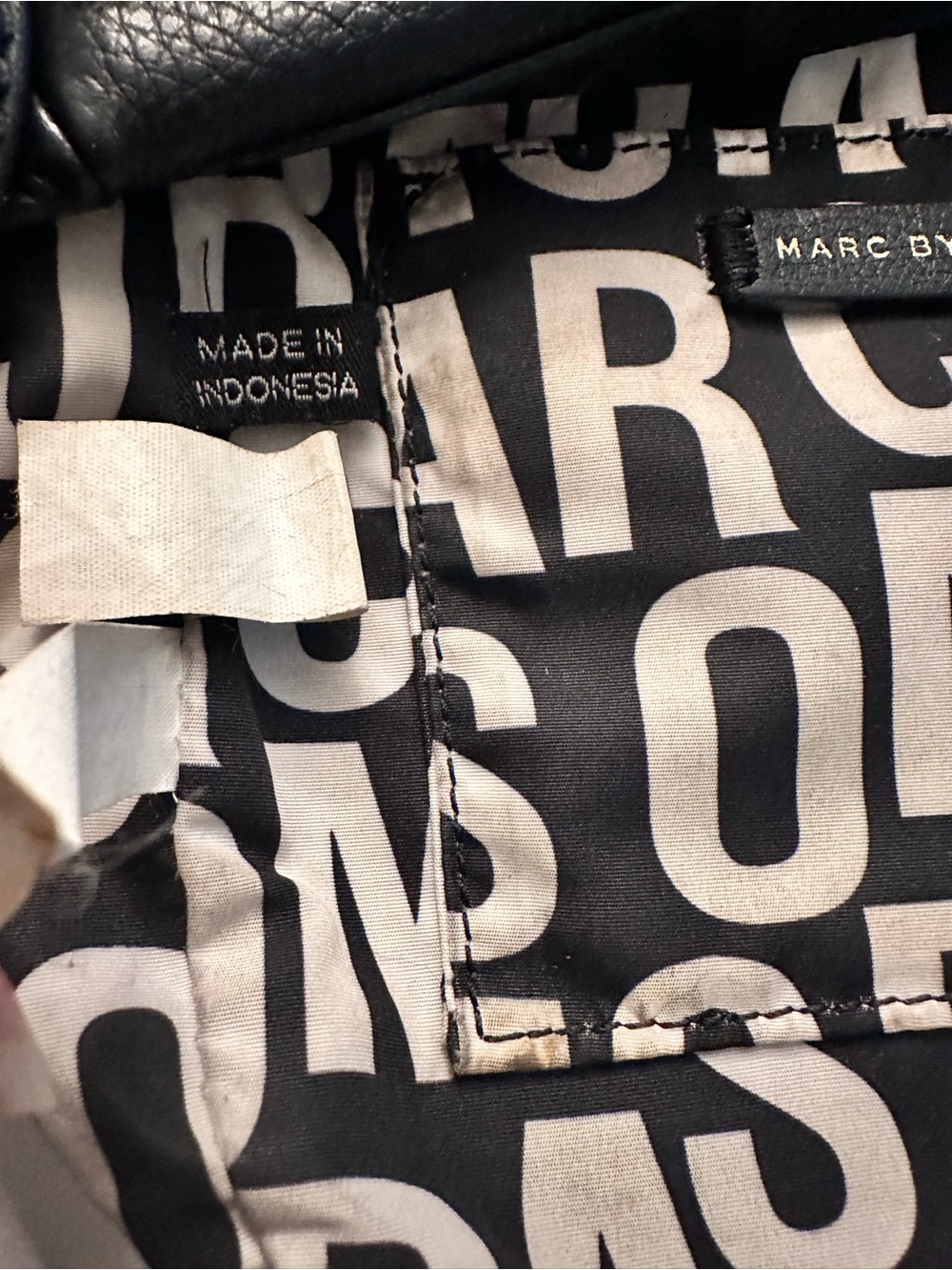 Marc by Marc Jacobs Classic Q Black Leather Standard Supply Bag - Picture 13 of 16